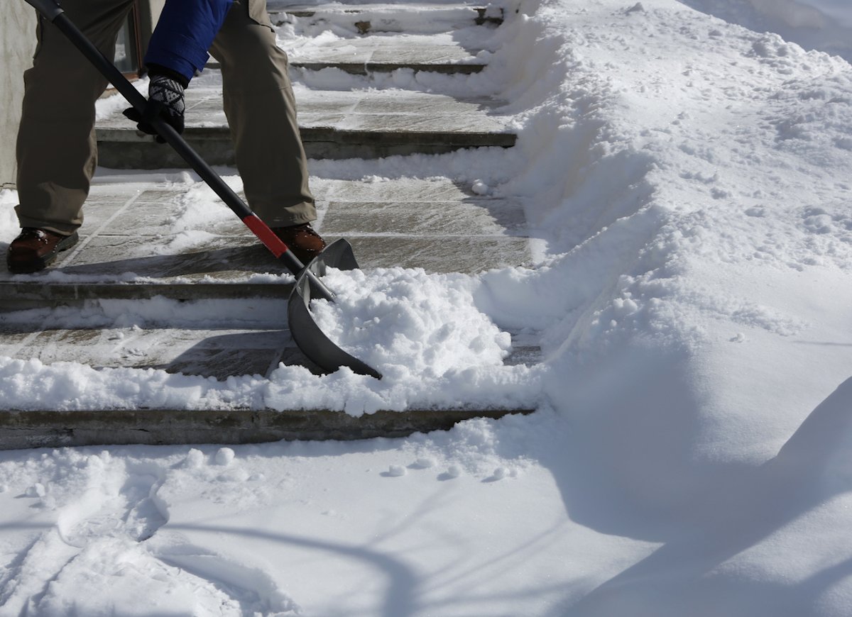 Déneigement Manuel : Allées et Escaliers